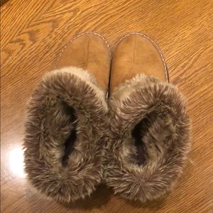 Women’s Slippers